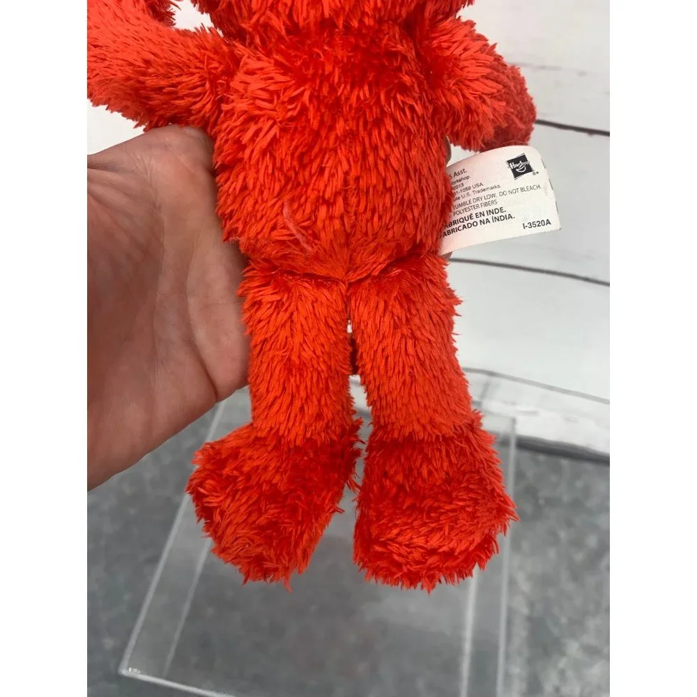 Sesame Street 8 Inch Elmo Stuffed Plush‎ Toy